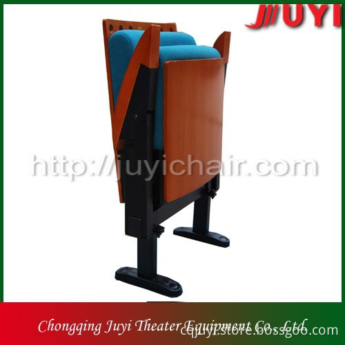 JUYI Factory Price Retractable Seat Talescopic Portable Tiered Seating